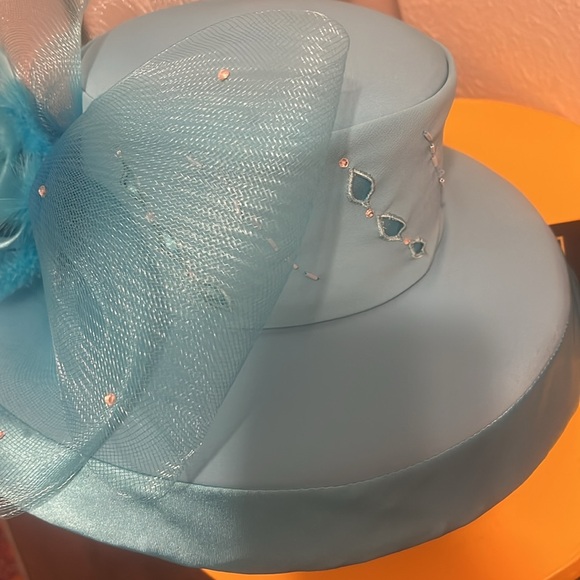 ❤️#9 DONNA VINCI TURQUOISE CHURCH LADY BEAUTIFUL HAT! ORIGINAL BOX main image 7